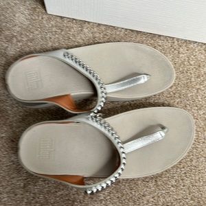 Fitflop size 8 silver